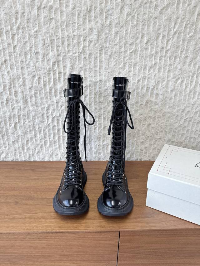 G658 Alexander McQueen 25Ss Autumn/Winter New Thick-Soled Lace-up Side Zipper Lo