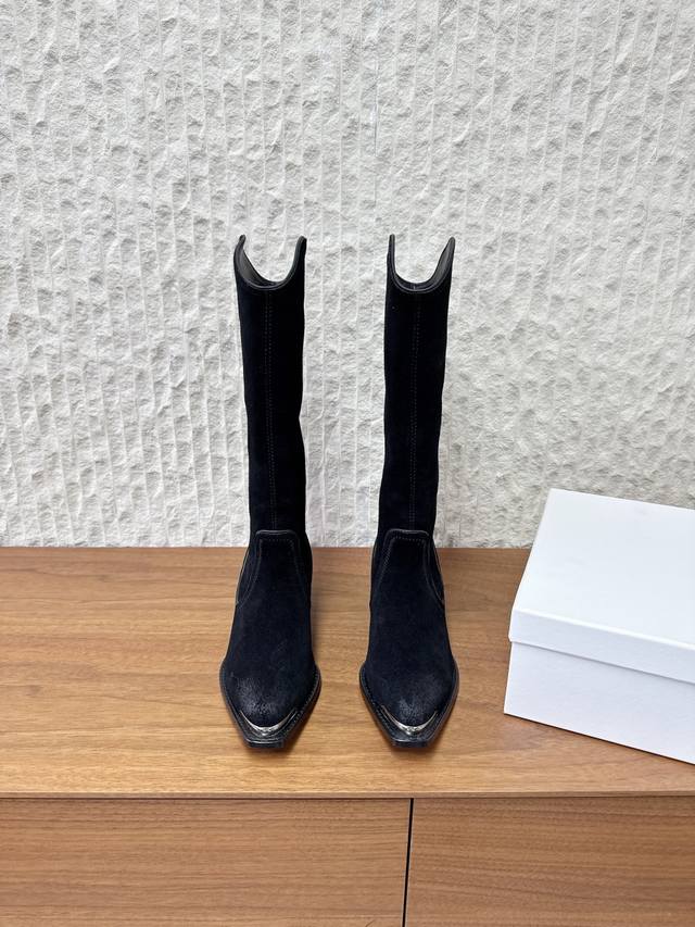 Niu Jing G299 Celine 25Ss Autumn/Winter New Retro Chunky Heel Chelsea Pointed To Niu Jing G299 Celine 25Ss Autumn/Winter New Retro Chunky Heel Chelsea Pointed To