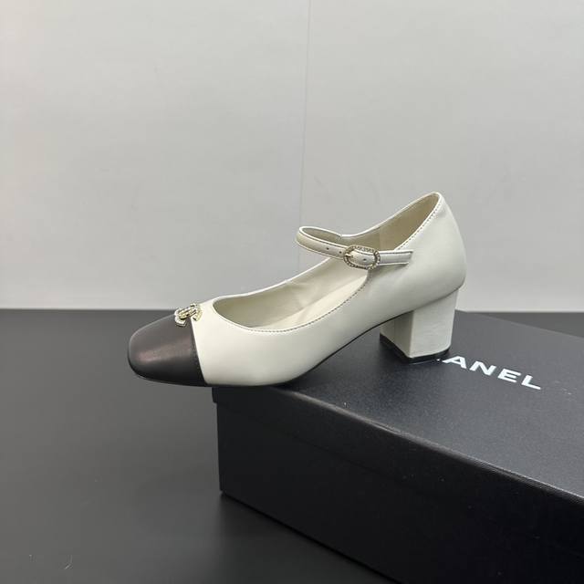 Chanel~~Classic and versatile high-heeled Mary Jane shoes for women. A super pop
