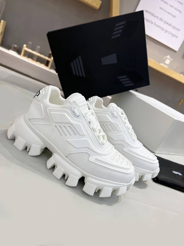 Prada premium quality, the latest Prada runway shoes are here! These chunky snea