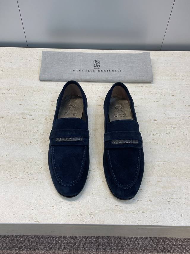 Brunello Cucineli 2025 Autumn/Winter New Beaded Women's Shoes Bc Flat Round Toe