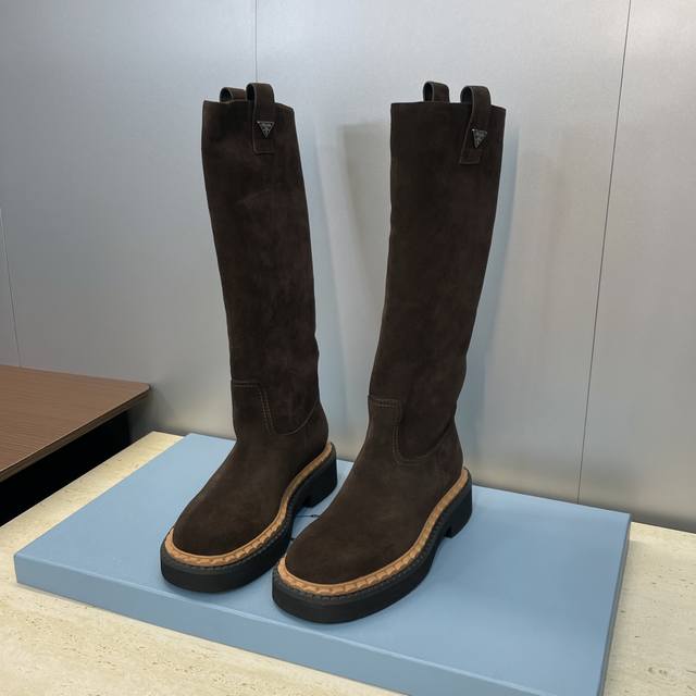 Factory Price Prada 2025 Autumn/Winter New Punk Style Low Heel High-Top Knee-Len