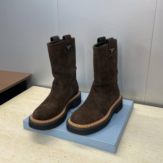 Factory Price Prada 2025 Autumn/Winter New Punk Style Low Heel Mid-Calf Motorcyc