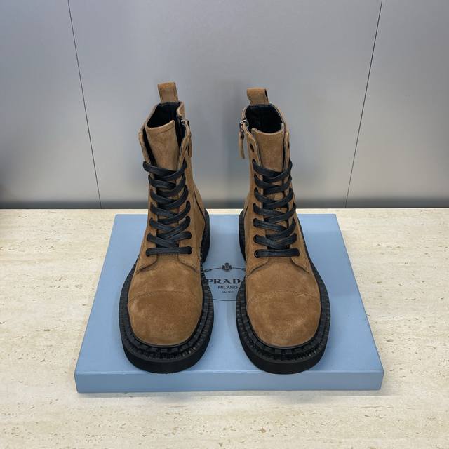 Factory Price Prada 2025 Autumn/Winter New Punk Style Side Zipper Low Heel Motor