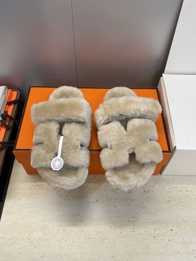 Factory direct price. Top-quality Hermes 2025 Autumn/Winter new color resort sty