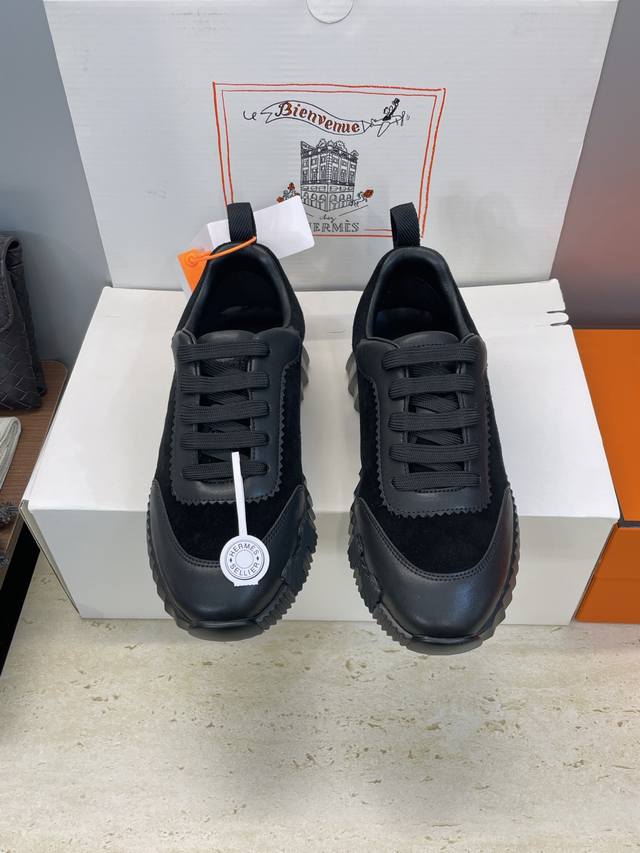 Factory direct price, comes with a full set of airplane boxes. Top-quality Herme