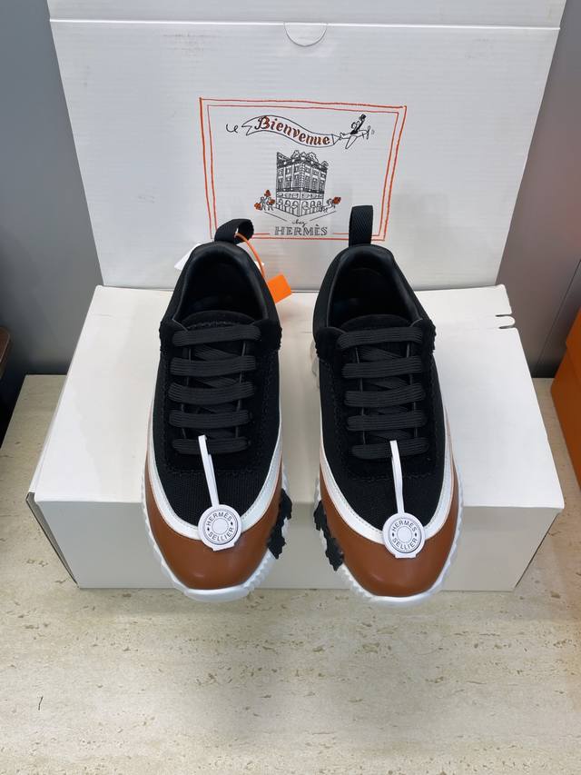 Factory direct price, comes with a full set of airplane boxes. Top-quality Herme