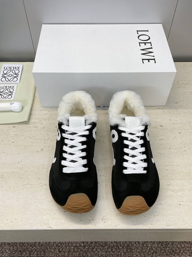 Factory direct price, women's and men's sizes available. Loewe 2025 Autumn/Winte