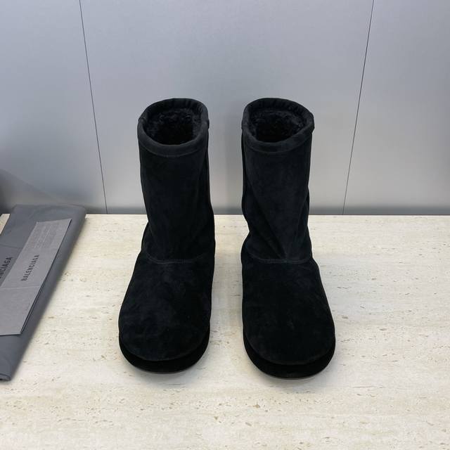 Factory Price P Balenciaga 2025 Autumn/Winter New Style Warm Sheepskin Women's B