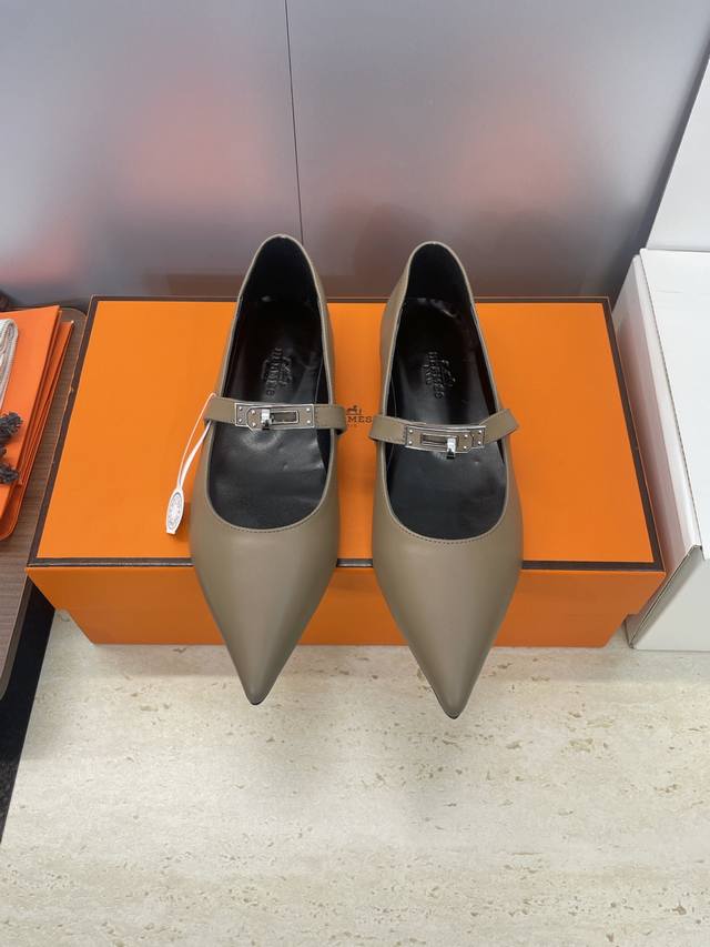 Factory direct price. Dongguan-made Hermes 2025 Autumn/Winter New Lover Color Bl