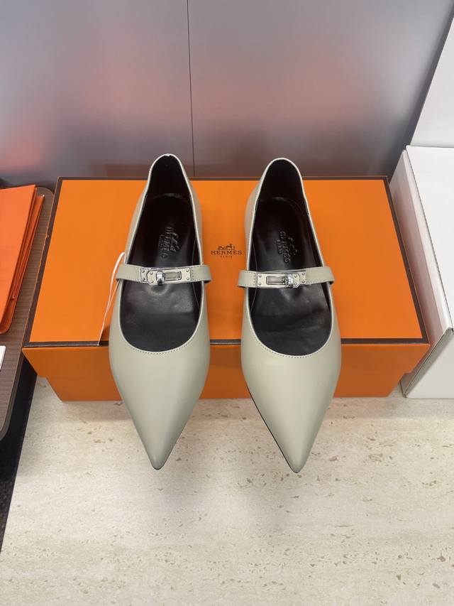 Factory direct price. Dongguan-made Hermes 2025 Autumn/Winter New Lover Color Bl