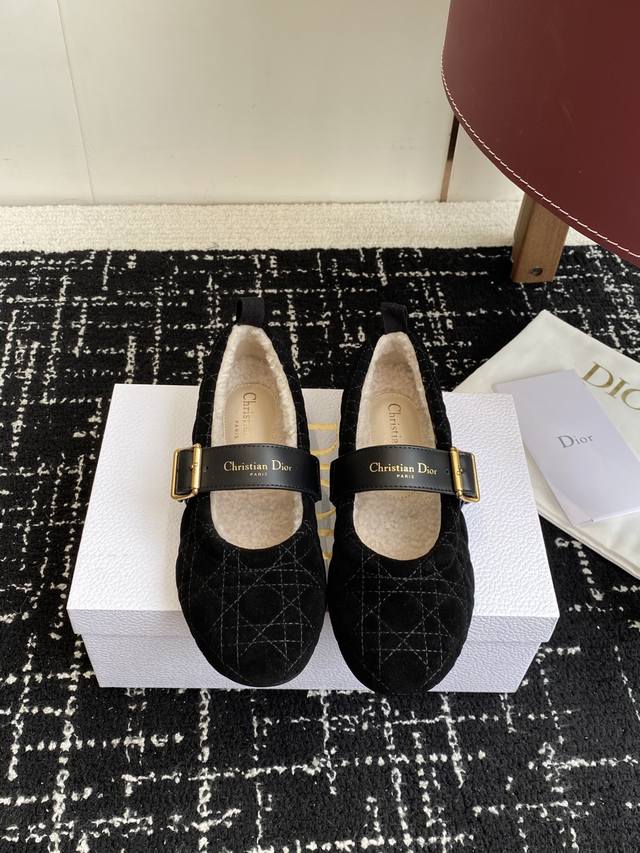 High-quality Dior 25Ss Fall/Winter new wool Mary Jane ballet flats. So cute! The
