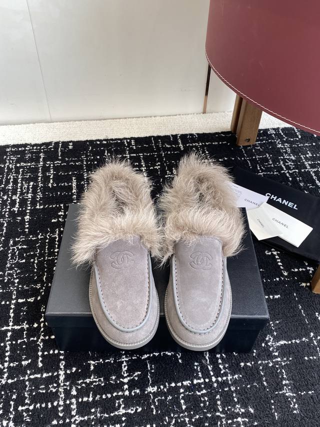 Official website packaging, top-quality. Chanel 25Ss new mink fur loafers, a mus Official website packaging, top-quality. Chanel 25Ss new mink fur loafers, a mus