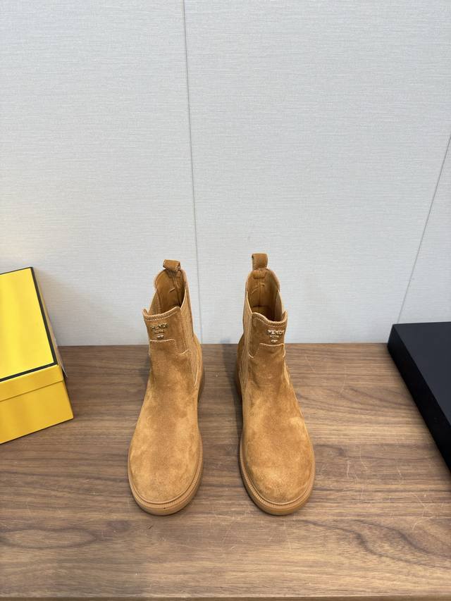 Fendi 2025 Autumn/Winter New Mid-Length Boots, Straight Boots, Ankle Boots, Long Fendi 2025 Autumn/Winter New Mid-Length Boots, Straight Boots, Ankle Boots, Long