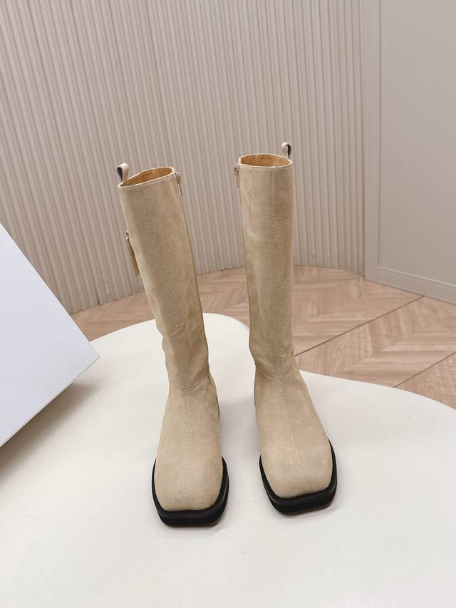 Nylon Surface Mm6 2025 Winter Newest High Boots Super stylish! The overall desig