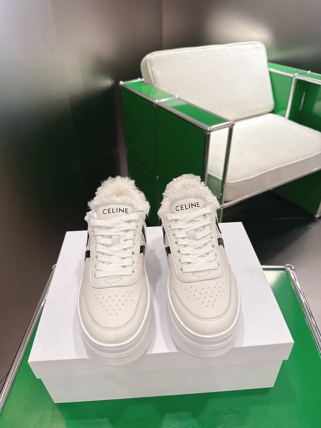 K027 Celine chunky white sneakers with lining. New Spring/Summer 2025 women's Ar K027 Celine chunky white sneakers with lining. New Spring/Summer 2025 women's Ar