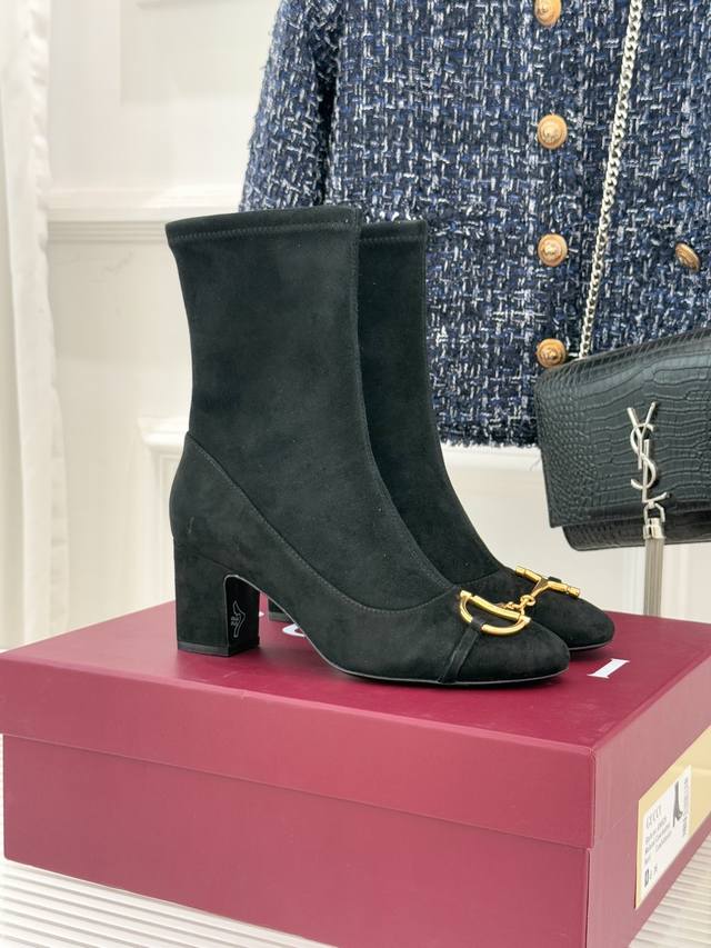 Factory Price Gucci 25Wf New Horsebit Chunky Heel Ankle Boots Reimagining Winter Factory Price Gucci 25Wf New Horsebit Chunky Heel Ankle Boots Reimagining Winter