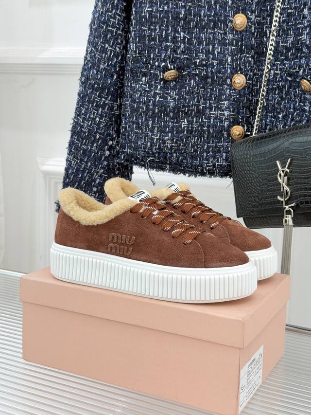 Factory Price Miu Miu 25Wf New Wool Casual Platform Biscuit Shoes When the warmt