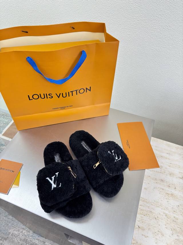 Coin Purse Style Imported Lambswool Slippers L LV Super High Cost Performance Pa