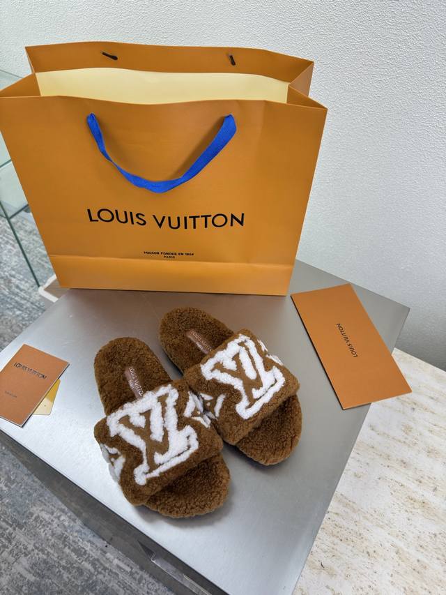 Double Shadow Color Block Imported Lambswool Slippers L Donkey Super High Cost P