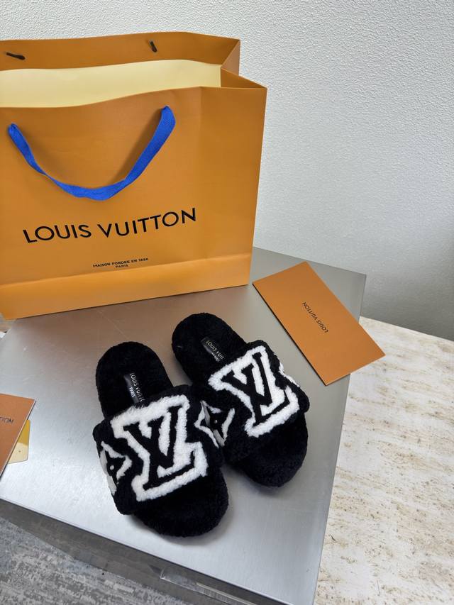 Double Shadow Color Block Imported Lambswool Slippers Lv Super High Cost Perform