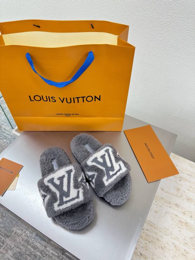 Double Shadow Color Block Imported Lambswool Slippers L Donkey Super High Cost P