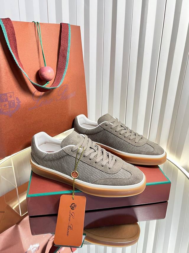 Top-quality women's and men's shoes, size 420, couple style. Loro Piana's Summer