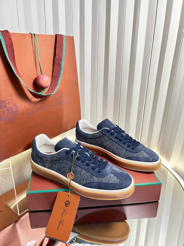 Top-quality women's and men's shoes, size 420, couple style. Loro Piana's Summer