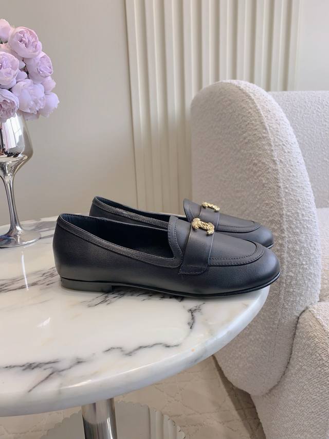 Factory Price P Chanel* Classic Round Toe Loafers, super cute and adorable, feat Factory Price P Chanel* Classic Round Toe Loafers, super cute and adorable, feat