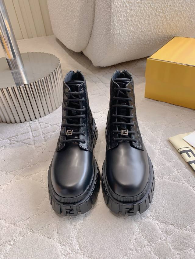 Factory Price P Top-Tier Version Fend* New Men's Thick Ankle Boots Original Purc Factory Price P Top-Tier Version Fend* New Men's Thick Ankle Boots Original Purc