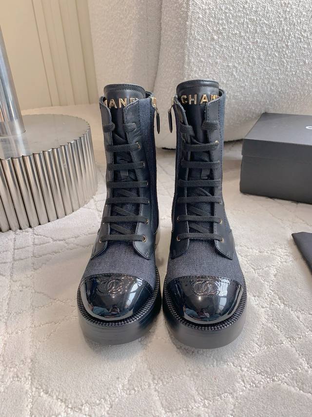 Factory Price P Chane* New Thick-Soled Ankle Boots Classic and Versatile Series Factory Price P Chane* New Thick-Soled Ankle Boots Classic and Versatile Series