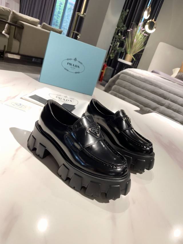 In Stock! Prada's New Runway Arrival - Metal Triangle Logo Style! This year's Pr