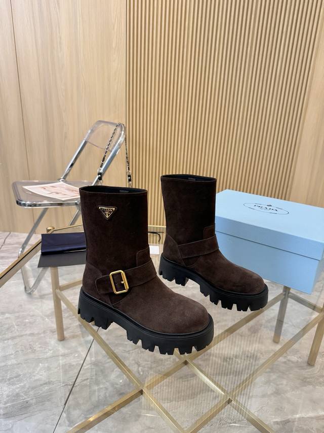 Leather Suede Prada* 25Ss Classic Triangle Logo Slip-on Women's Boots A must-hav