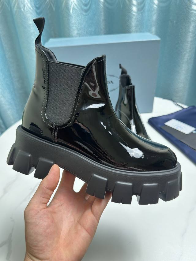 Factory Price P Prada Ankle Boots, Unisex Style Upper: Imported Cowhide Lining: