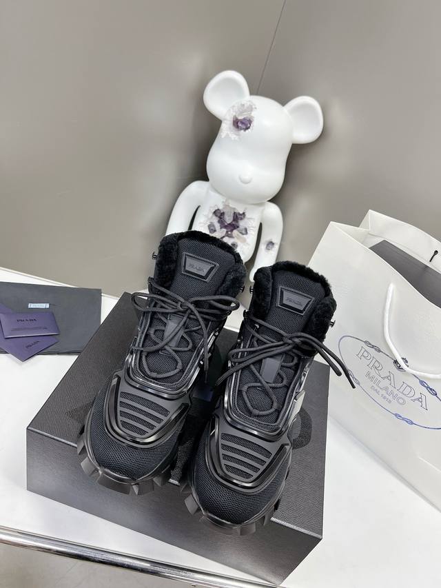 Men's Wool Shoes 10 - Top-Tier New Arrival from the Runway Series