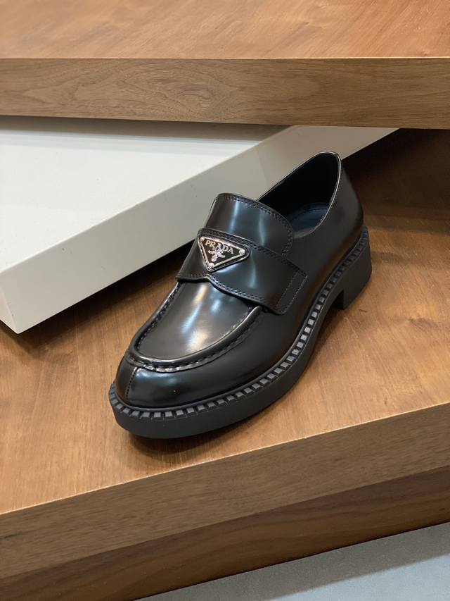 Factory Price: Prada Men's Loafers: Hot Launch! Top-Tier Version!! Completely Re