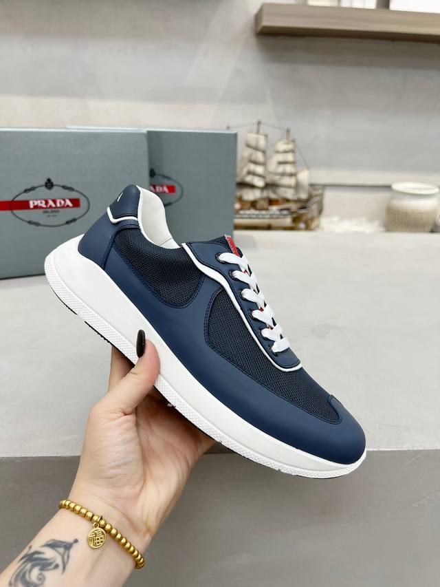 Factory Price: Prada men's shoes, best-selling item in boutiques, same as the of