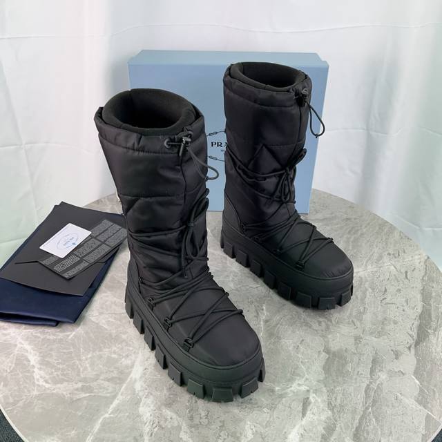 P Brand Chubby Snow Boots Upper: Imported nylon fabric with embroidery Lining: W