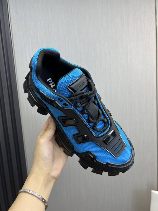 Factory Price: Prada: Latest Dad Shoe Series: Material: Imported space cotton +