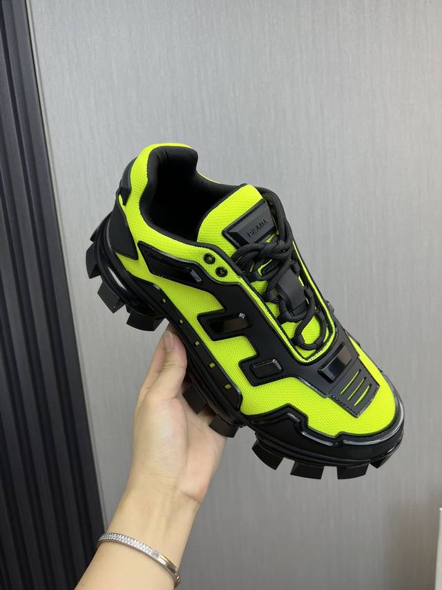 Factory Price: Prada: Latest Dad Shoe Series: Material: Imported space cotton +