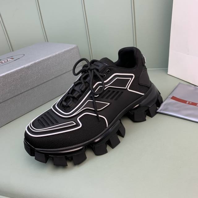 Factory Price: Prada: Latest Dad Shoe Series: Material: Imported space cotton +