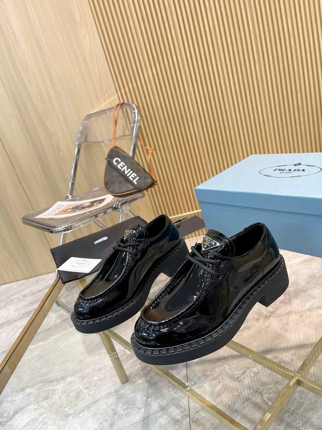 New arrival: Prada shoes. Upper: Original split-edge cowhide. Lining: Top-grade