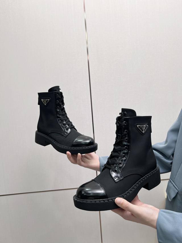 2670Sss Highly Recommended: Prada's Latest Long Boots! A popular style from the
