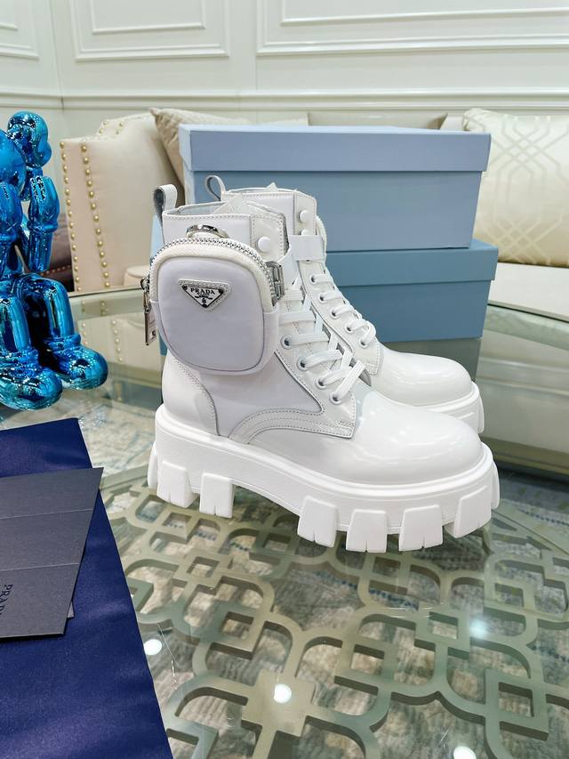 Factory Price P Hot-selling Prada, highest quality 1:1 replica on the market. Up