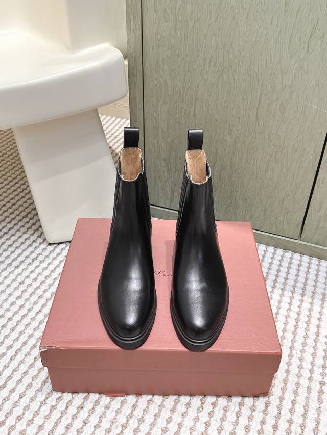 High-quality Loro Pian*25S Autumn/Winter New Minimalist Retro Slip-on Flat Ankle