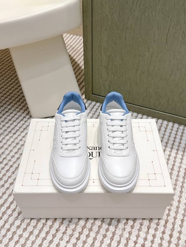 Couple Style Men's 10 Platform Shoes New Series Launch A must-have for fashionis