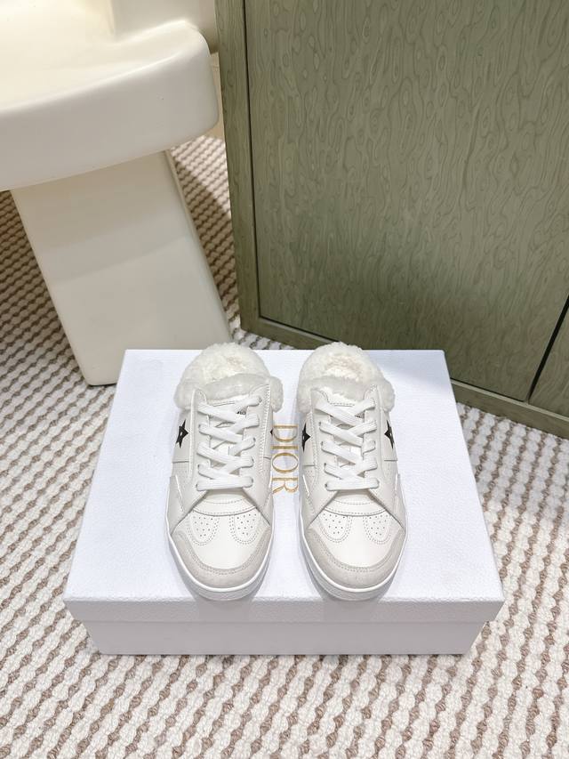 High-quality Dior Star sneakers (half-slip-on style) - These Dior Star sneakers High-quality Dior Star sneakers (half-slip-on style) - These Dior Star sneakers