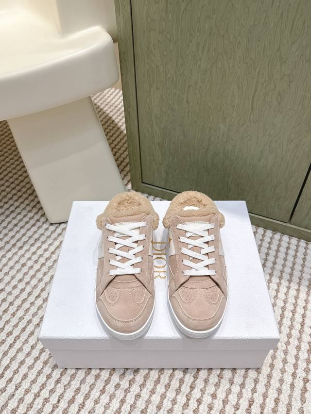 High-quality Dior Star sneakers (half-slip-on style) - These Dior Star sneakers High-quality Dior Star sneakers (half-slip-on style) - These Dior Star sneakers