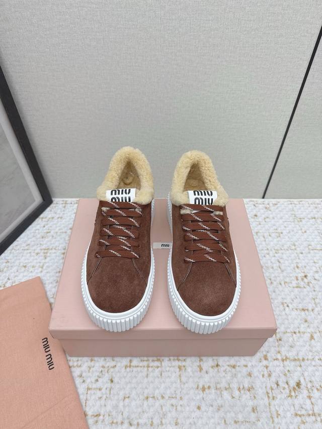 High-quality factory-made Miumiu 2025 Autumn/Winter new wool platform biscuit sh