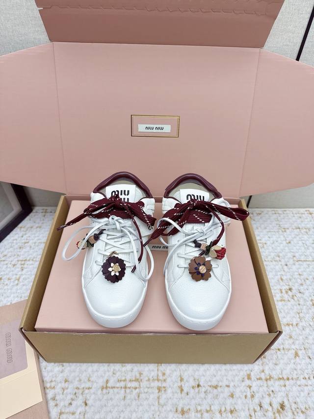 High-quality factory-made Miu Miu 26Ss thin-soled biscuit sole spring/summer new High-quality factory-made Miu Miu 26Ss thin-soled biscuit sole spring/summer new